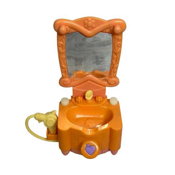 My Little Pony Celebration Salon Pink Magnetic Vanity Beauty Station Sink - Picture 1 of 5